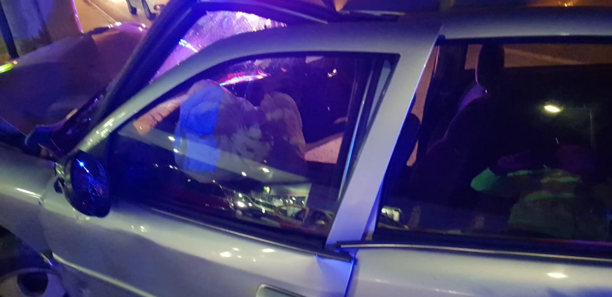 Tânăra sibiancă lovită de un șofer beat a pierdut sarcina. Este încă în comă