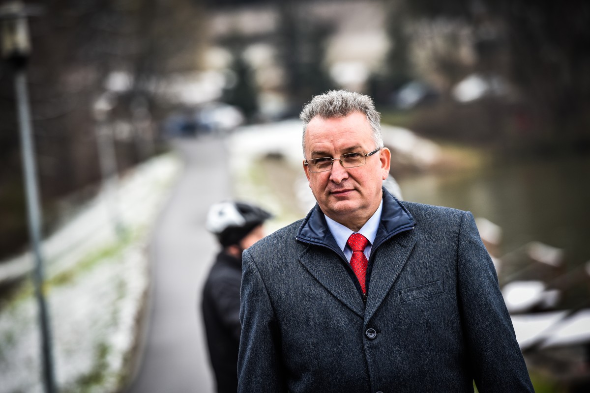 Interviu cu Vasile Spinean, directorul CAS Sibiu: Vin pacienți din cele mai neașteptate zone ale țării pentru tratament la Sibiu