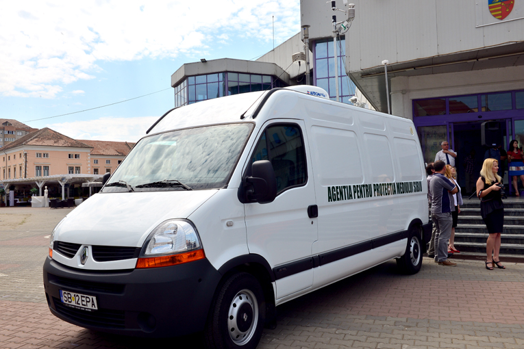 Ce masini conduc gratis sefii institutiilor din Sibiu