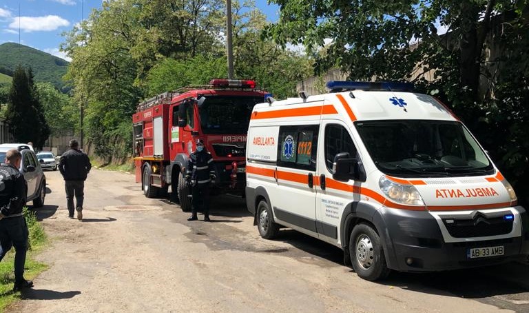 Explozie urmată de un incendiu, la fabrica de armament din Cugir