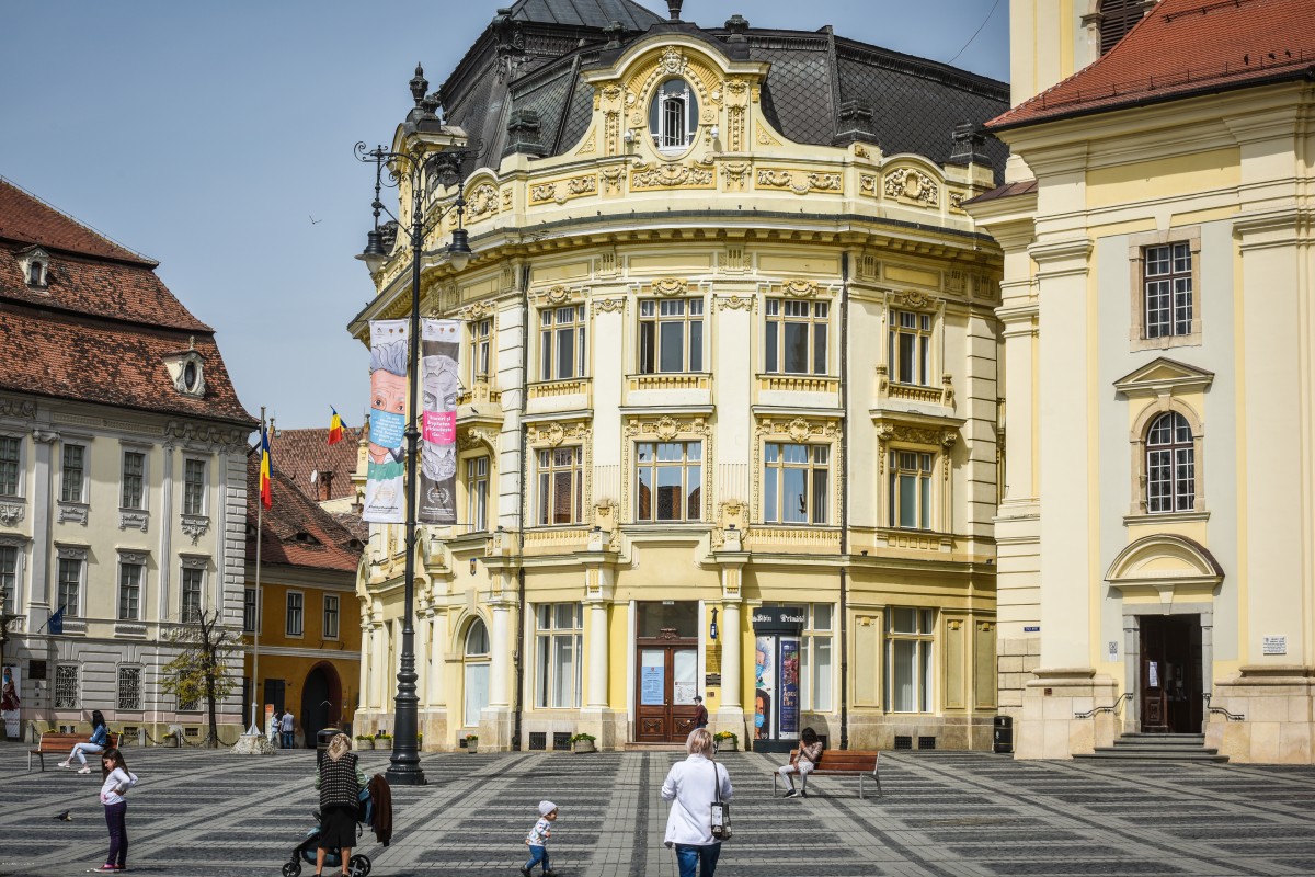 Bani din bugetul local pentru bone, în cazul în care nu găsiți loc în creșă sau grădiniță