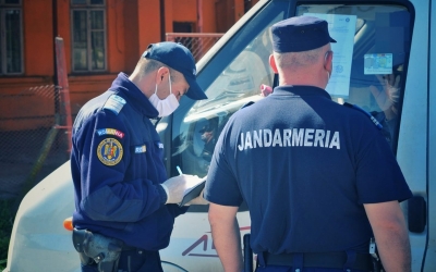 Jandarmeria Română: Declarația pe propria răspundere pentru deplasarea între localități poate fi scrisă și de mână
