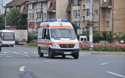 Femeie rănită într-un accident, în apropierea intersecției DN1 cu drumul către Cisnădie