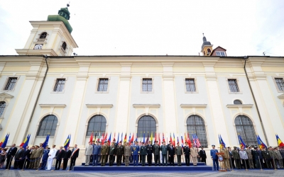 Parlamentul a aprobat scrisoarea președintelui Klaus Iohannis care solicită înfiinţarea Corpului multinațional de comandă NATO de la Sibiu