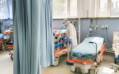 Coronavirus: două cazuri noi la Sibiu, 213 în toată țara