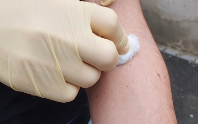 M-am testat pentru anticorpi COVID-19. Primul rezultat medical de care mă rog să fie pozitiv