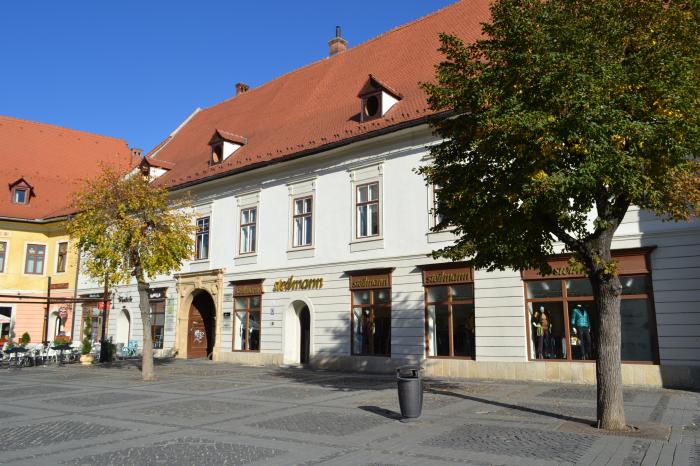 Steilmann cere insolvența. În martie a închis Sib Dress