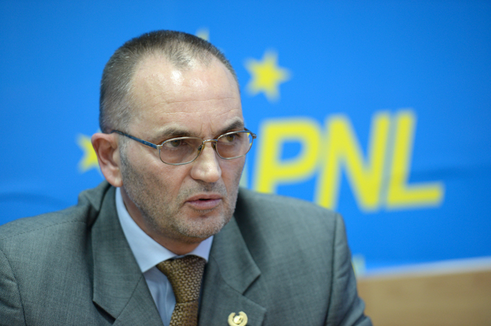 Neagu reclamă ”consensul politic” în impozitarea pensiilor speciale. ”Atunci când se vrea, se poate!”