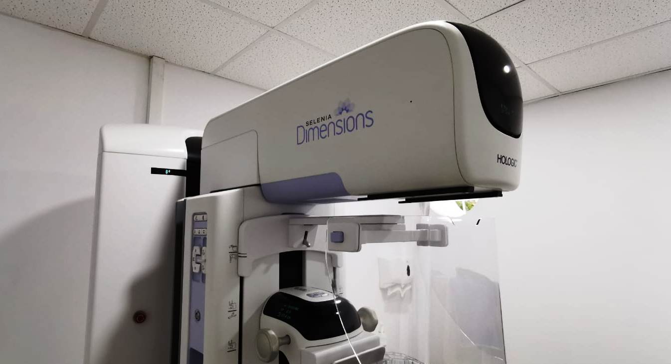 Un nou aparat mamograf la Spitalul județean: crește cu 41% rata de detecție a cancerului mamar