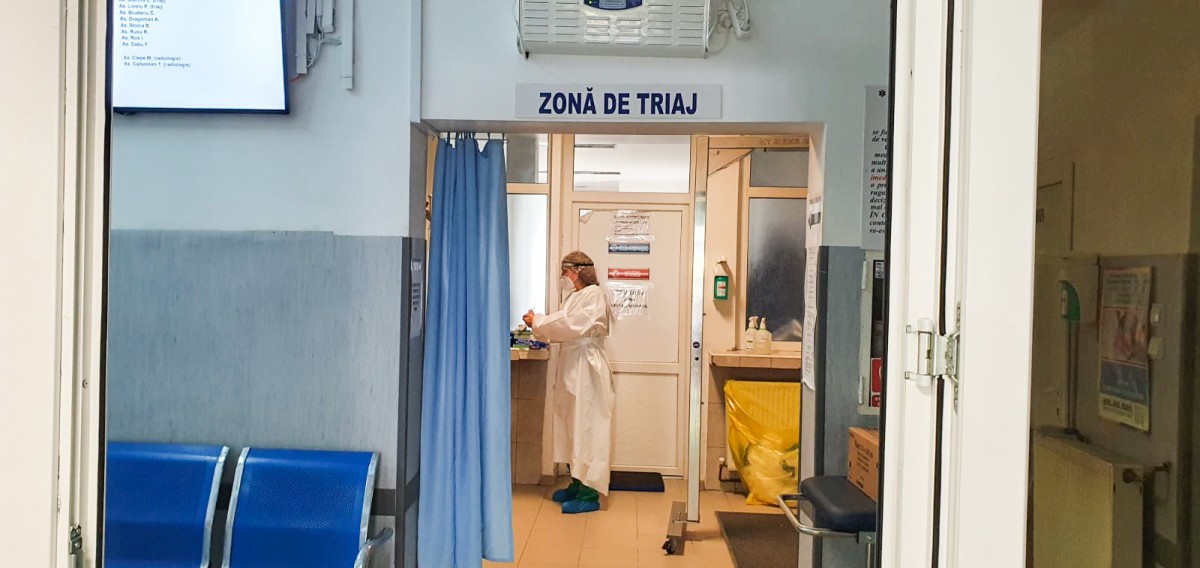 320 cazuri noi de COVID-19 în România, vineri, dintre care cinci la Sibiu