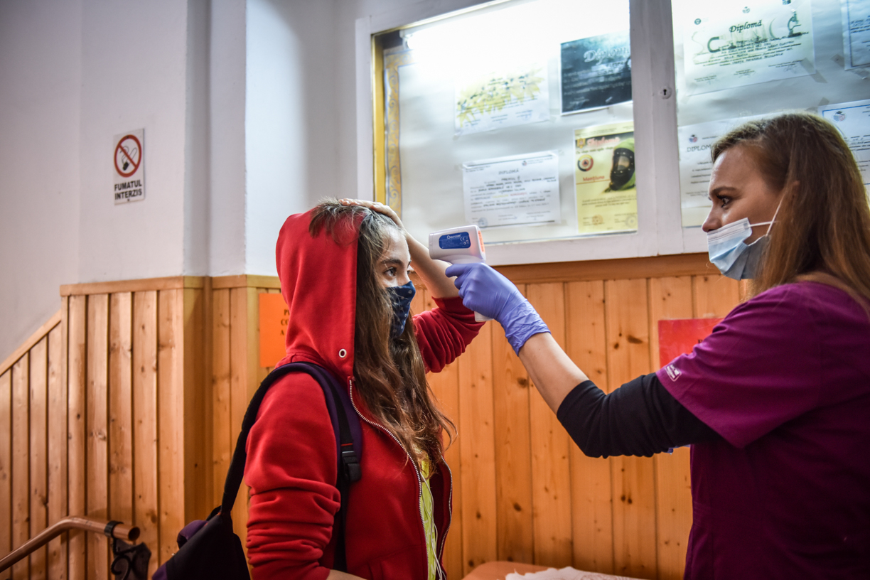 Trei elevi sibieni susțin etapa specială a Evaluării Naționale