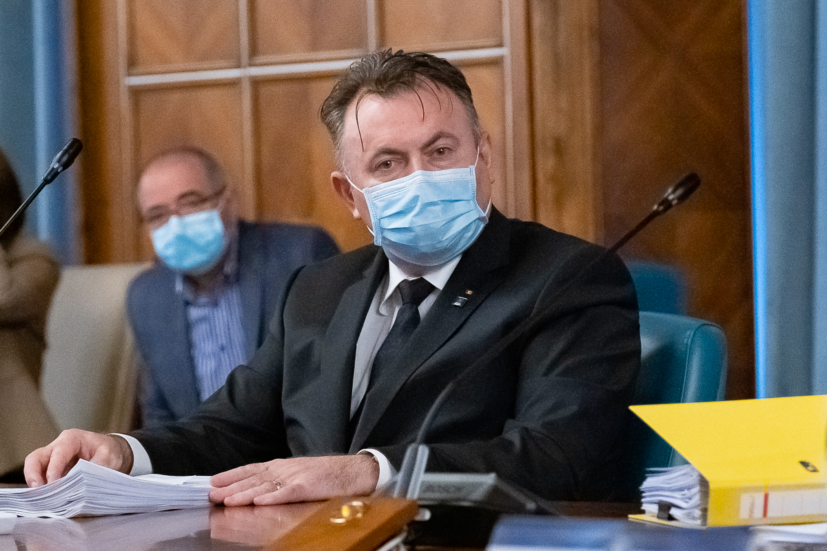 Tătaru: ne gândim ca asimptomaticii să stea acasă, dacă transmiterea comunitară este scăzută