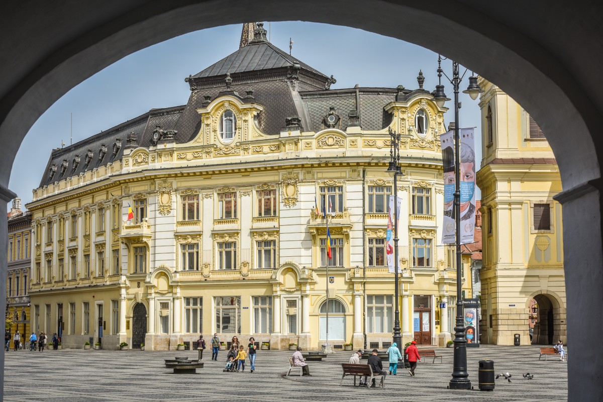 Cât de nemulțumiți sunt sibienii? Aproape 400 de petiții au fost înregistrate la primărie în primul semestru