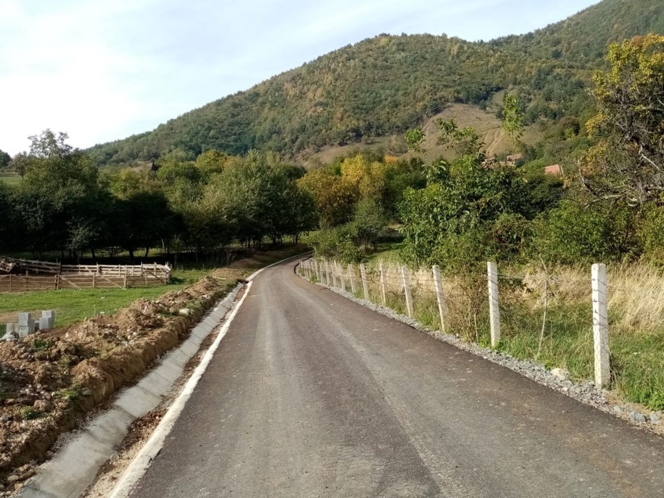 Drum reabilitat în Rășinari, cu 2,2 milioane de lei
