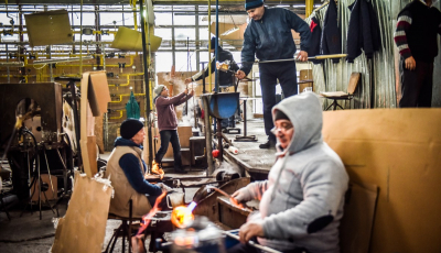 Fabrica de Sticlă de la Avrig s-a închis. „Am stins cuptorul, după șapte ani în care a funcționat non-stop”