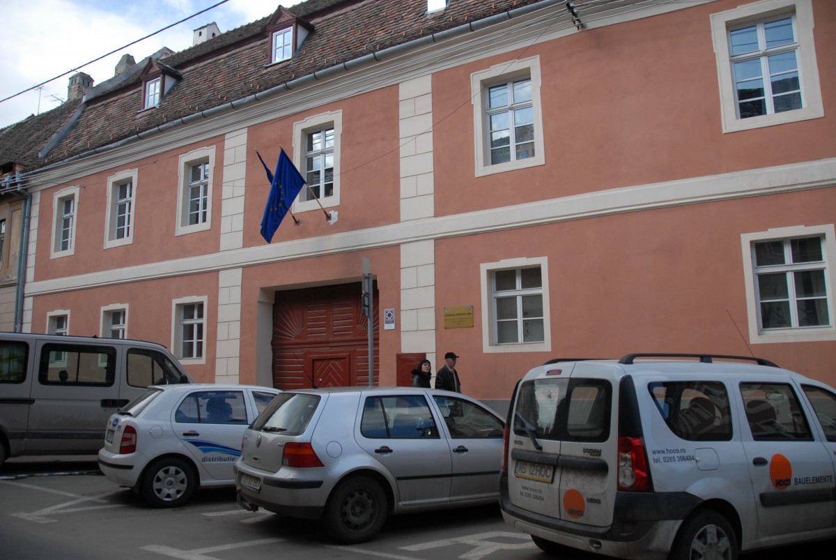 Război sindicaliști vs DGASPC: „Suntem scandalizați de modul în care Consiliul Județean și DGASPC Sibiu au decis să facă disponibilizări”
