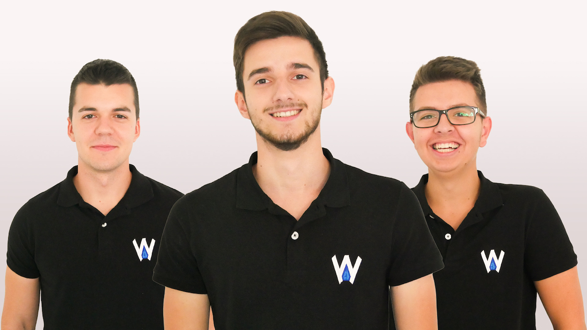 Trei tineri din Sibiu au investit 2.000 de dolari într-un joc pe telefon