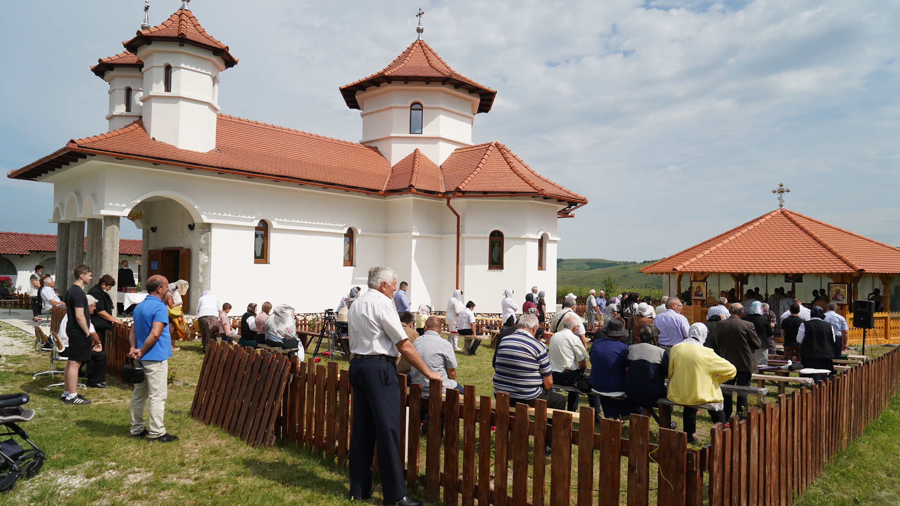 Schitul din Şura Mare, un loc mai aproape de Dumnezeu