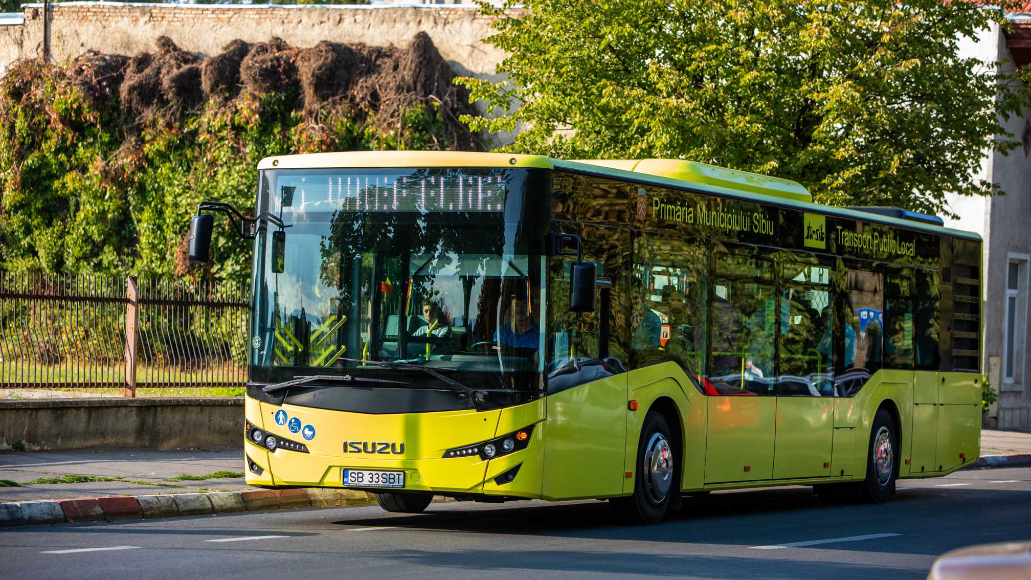 ACTUALIZARE Un șofer Tursib s-a dus beat cu autobuzul la Poliție. Avea o alcoolemie de 1,07