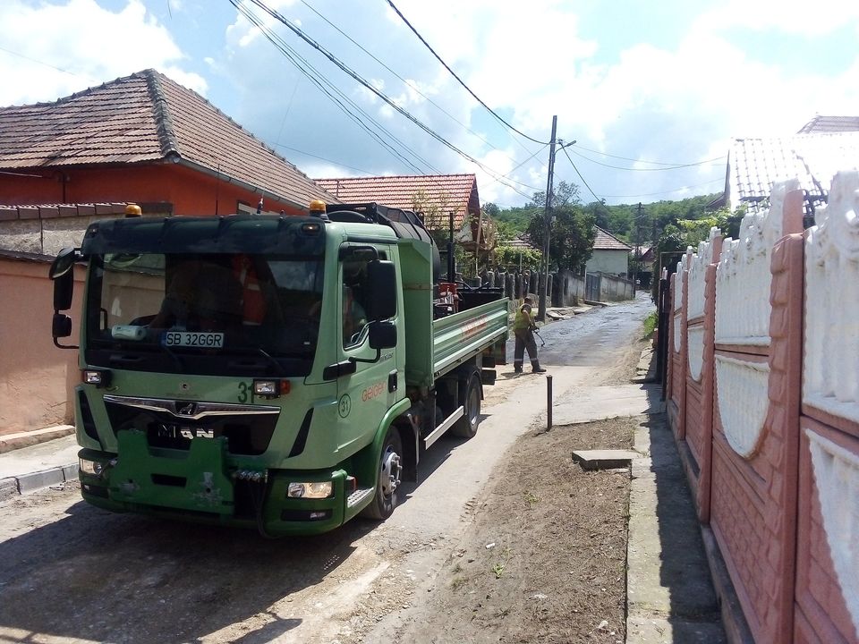 Lucrări ample de modernizare a drumurilor din comuna Axente Sever: 17 străzi din Agârbiciu și Axente Sever vor fi asfaltate