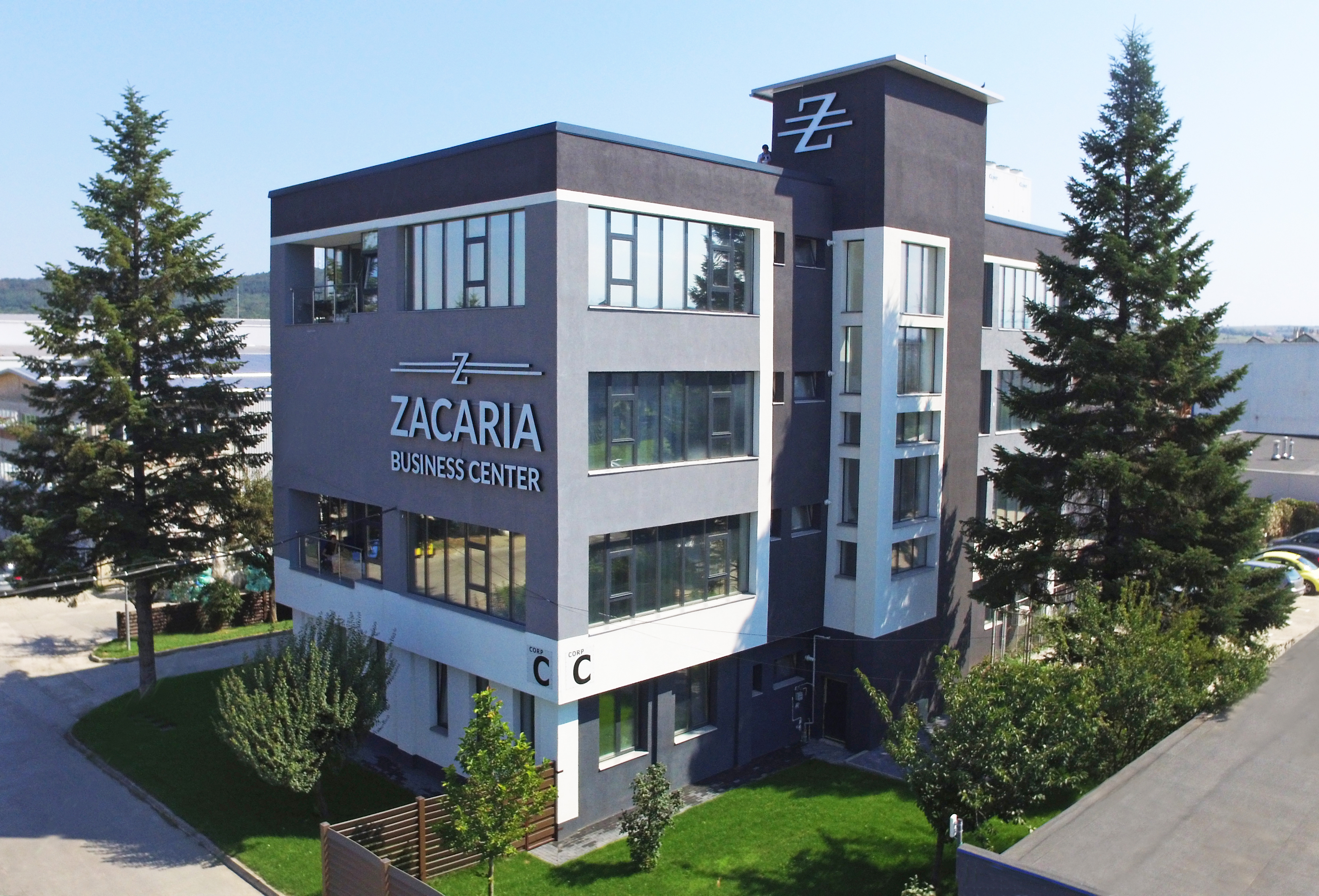 Zacaria lansează în Sibiu ZHub - un spațiu de coworking, un cerc de viitori prieteni