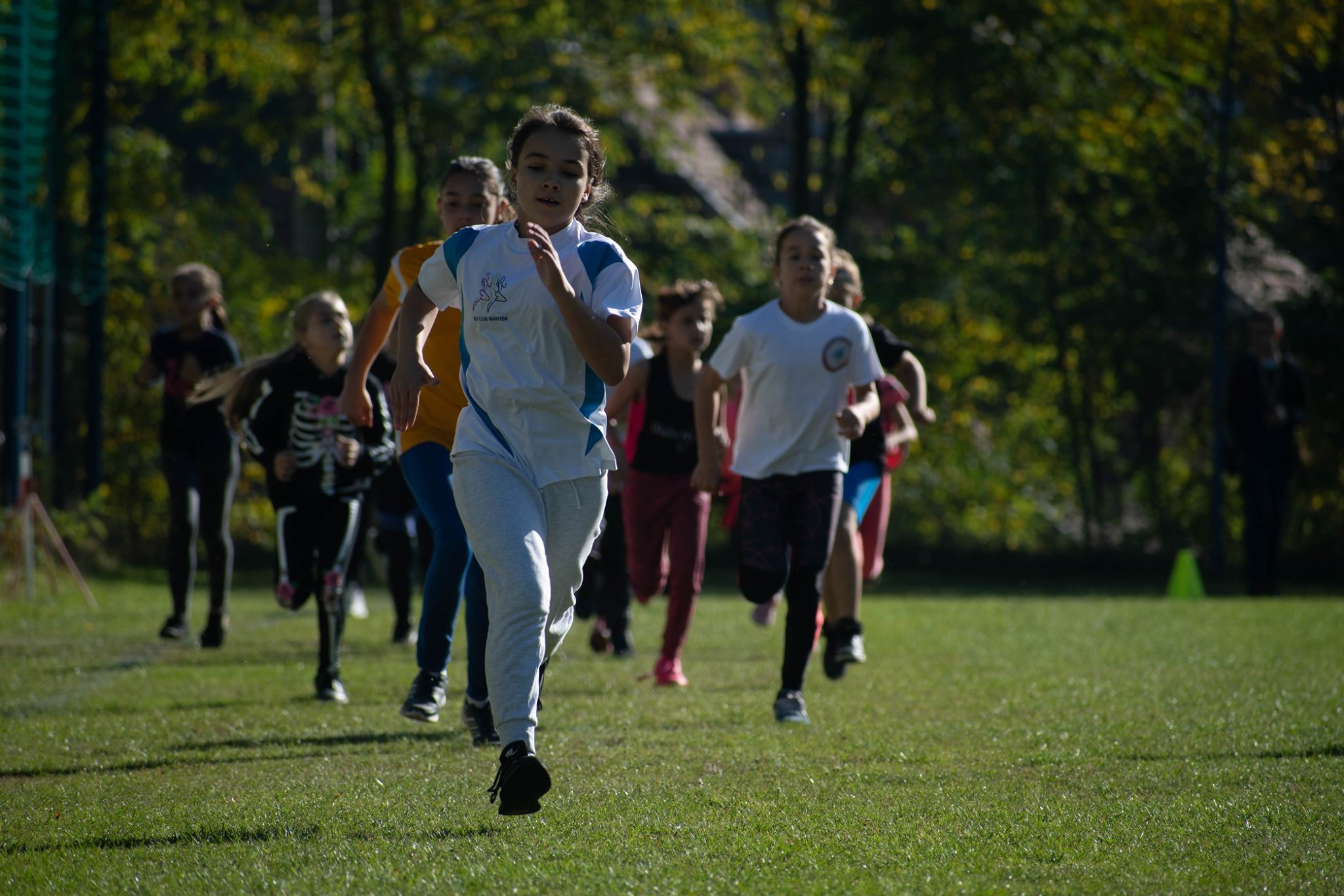 Vouchere în valoare de 300 de lei acordate de stat pentru încurajarea copiilor în practicarea sportului de performanță