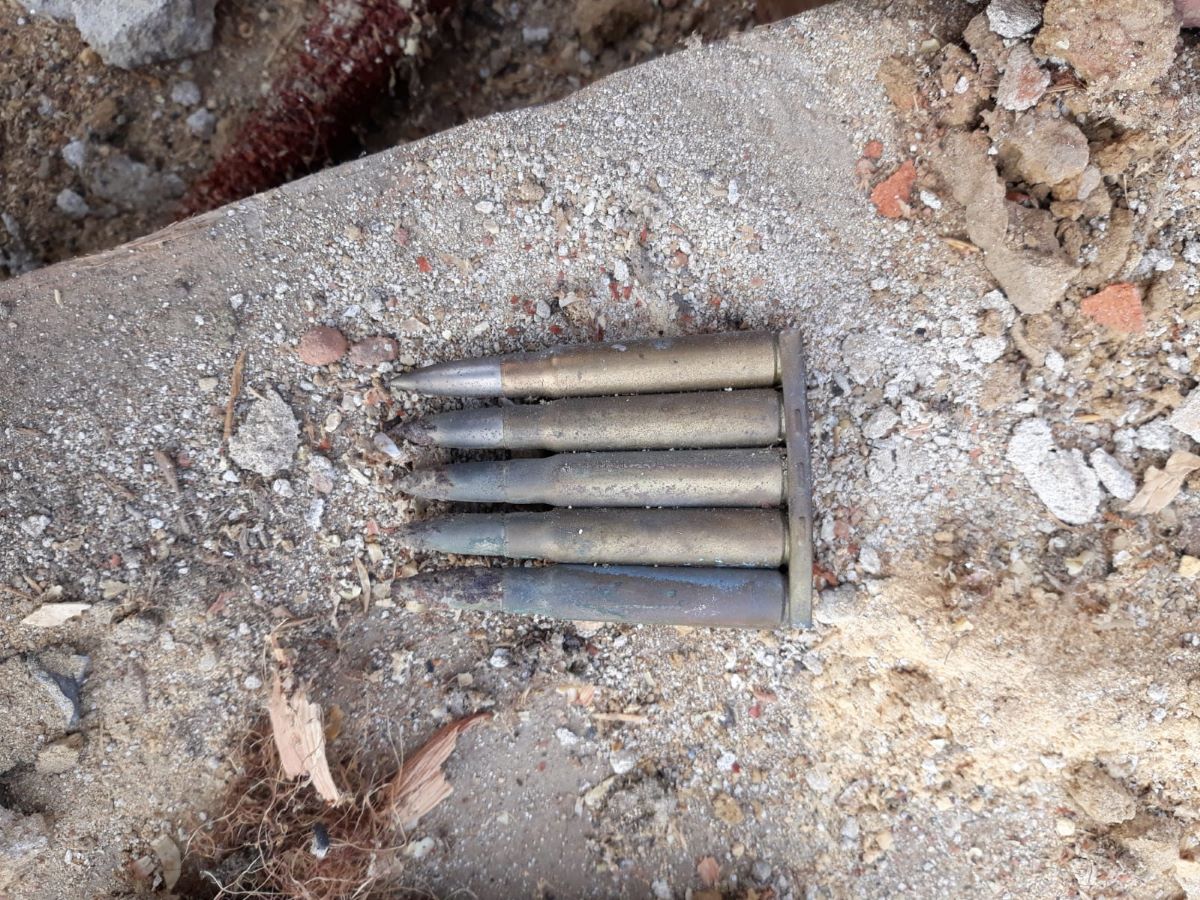 Un sibian a găsit muniție din 1937, în propria gospodărie