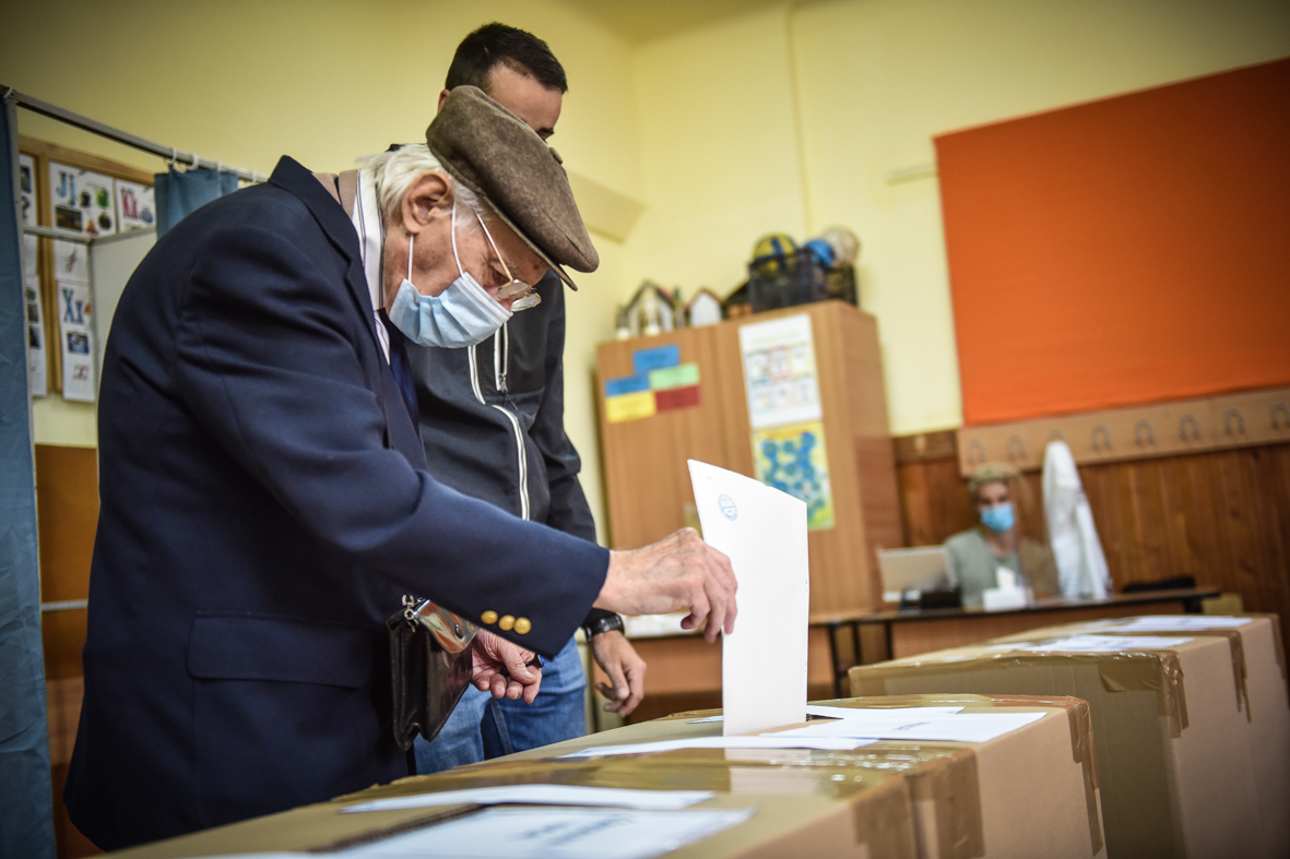 Prezența la vot în Sibiu: mai puțini decât acum patru ani
