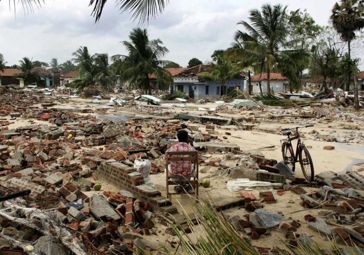 O mamă din Sri Lanka și-a găsit după 16 ani copilul dispărut în timpul tsunamiului din 2004