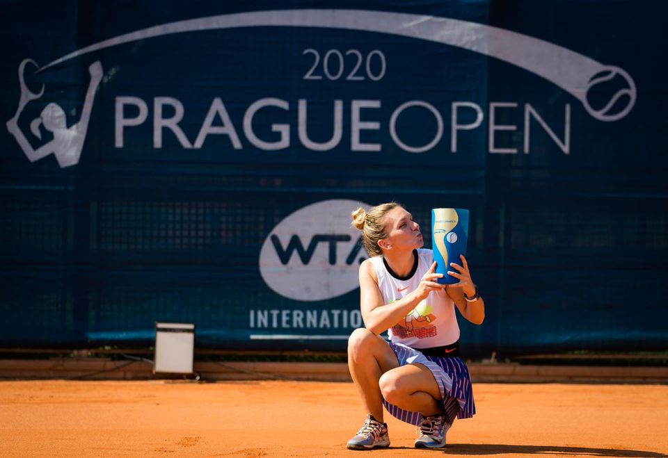 Simona Halep, desemnată cea mai bună jucătoare a lunii august