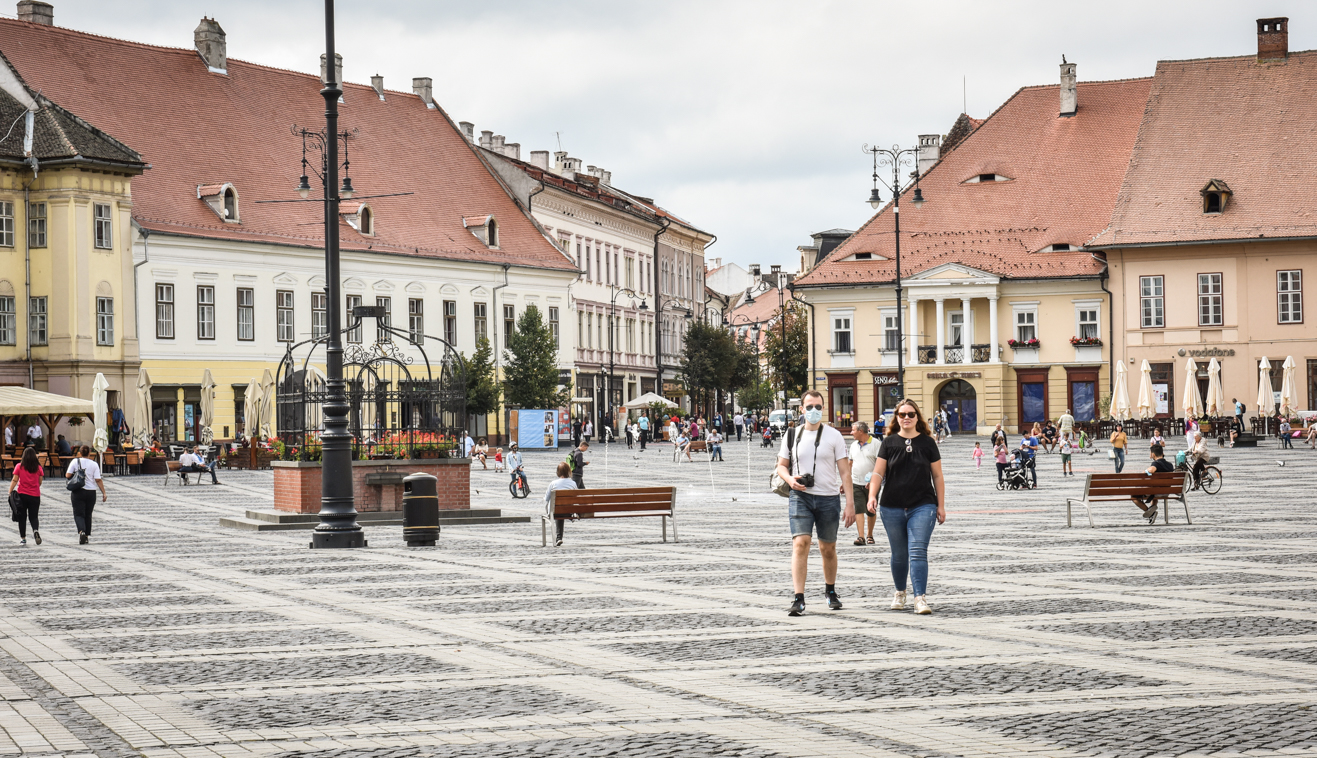 Evoluția cazurilor Covid-19 în ultima săptămână: număr constant în județ, fluctuații în Sibiu, Șelimbăr și Slimnic