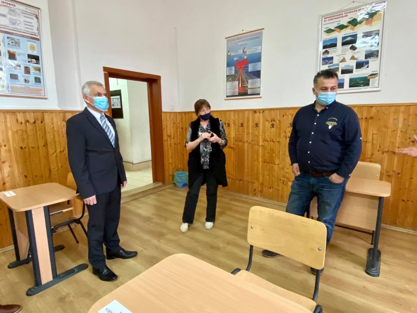 Mai sunt șapte zile: nicio măsură împotriva Covid-19 nu este implementată în toate școlile sibiene