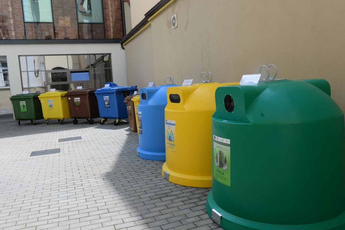 Cum reciclăm sticla în Sibiu