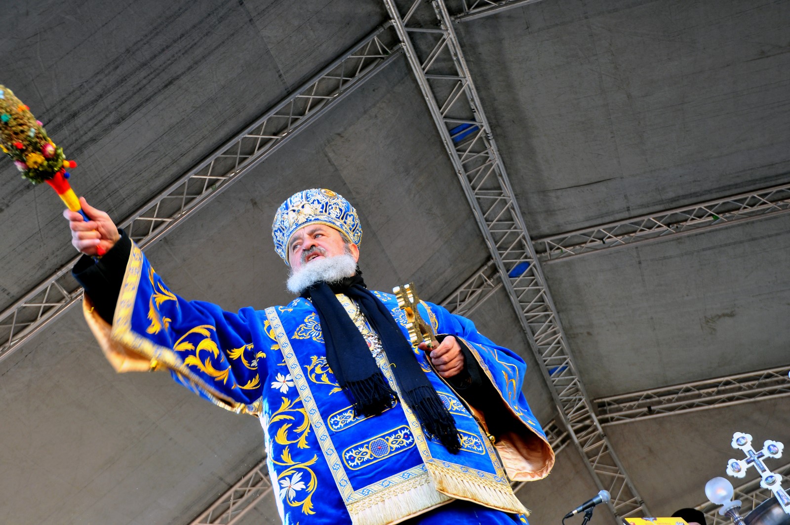 Boboteaza nu se mai ține în Piața Mare. Fiecare biserică va face, separat, sfințirea apei