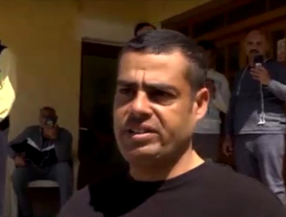 Un muncitor egiptean, abandonat de angajator în Sibiu, acuzat de incendierea unei case de schimb valutar. Trădat de Google translate