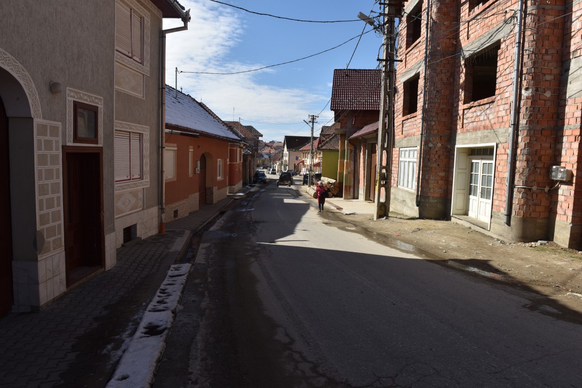 Jina, pe locul 5 al localităților cu cel mai mic procent de vaccinare