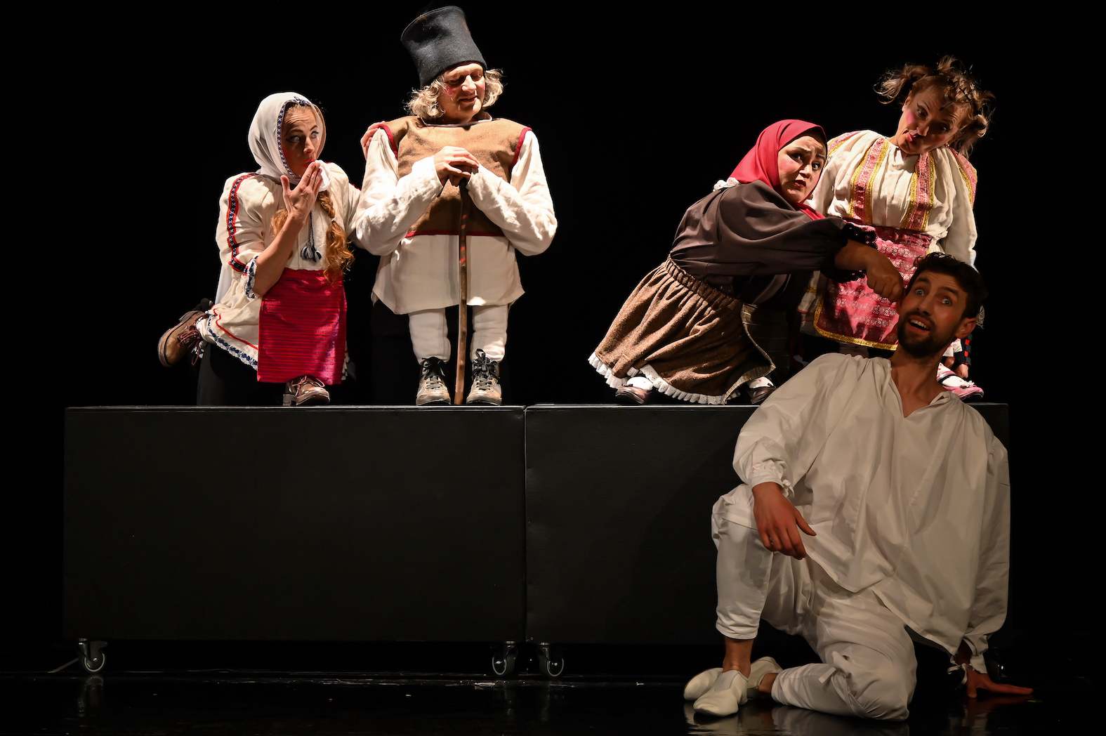 Teatrul „Gong” suplimentează programul de spectacole la cererea publicului