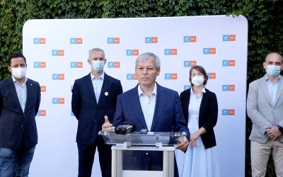 VIDEO Iohannis: Am decis să desemnez pentru poziţia de candidat la funcţia de prim-ministru pe Dacian Cioloş