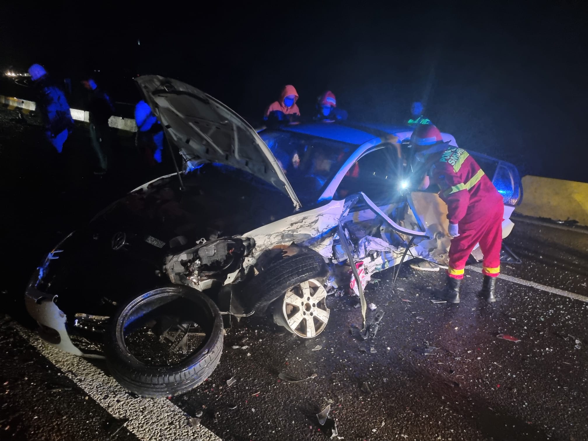 VIDEO Accident grav pe Valea Oltului. Traficul a fost blocat timp de aproape o oră