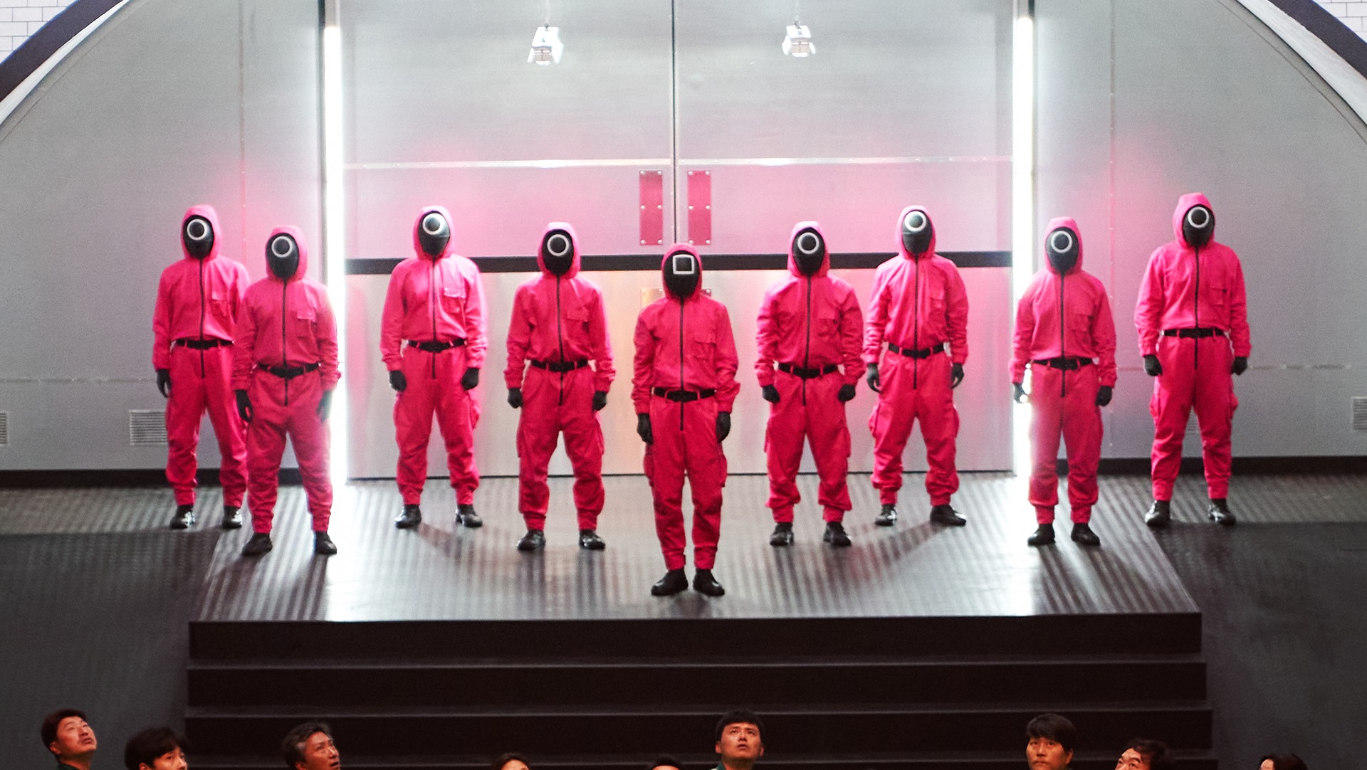Squid Game este cel mai popular serial Netflix la debut. A fost vizionat de peste 100 de milioane de conturi