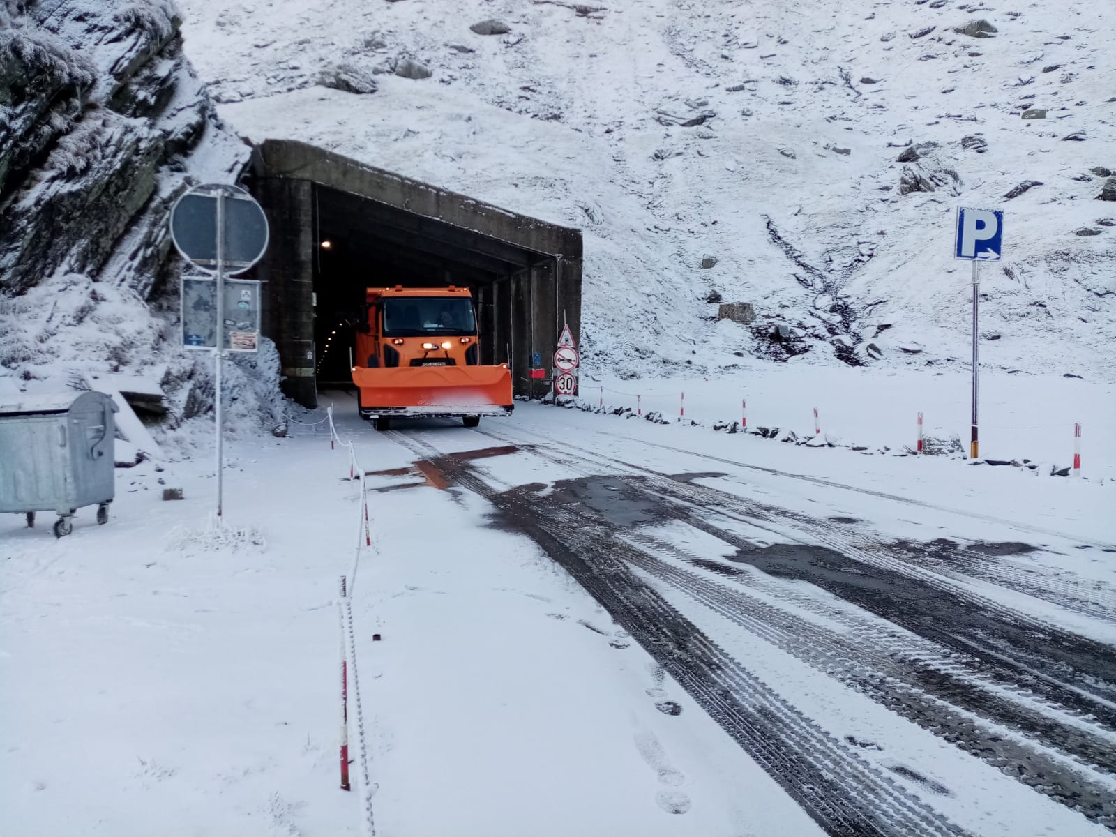 Închiderea Transfăgărășanului a fost amânată