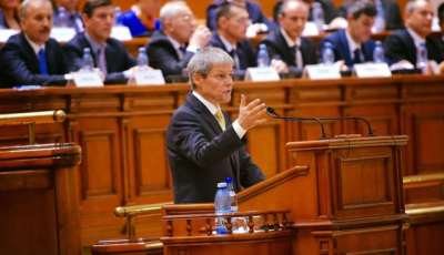 VIDEO Guvernul Cioloș, la vot în Parlament. Şedinţa începe la ora 10