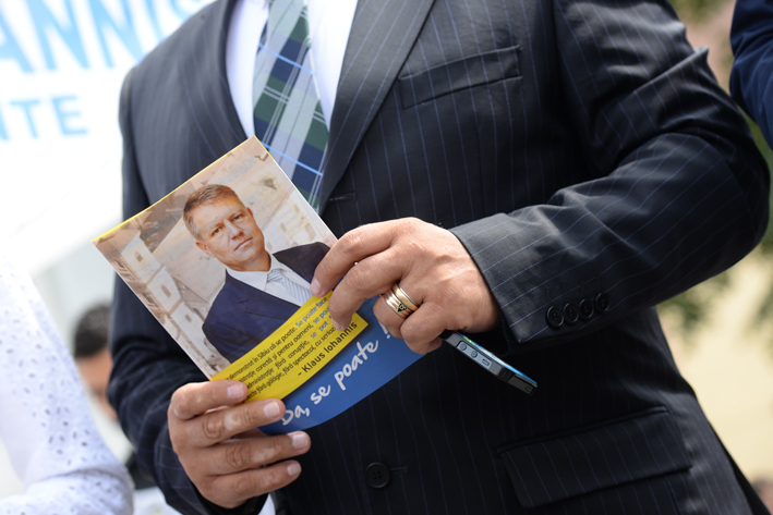 Am eșuat cu toții, în frunte cu Iohannis. Învinși de sistem, prostie, indiferență și ură