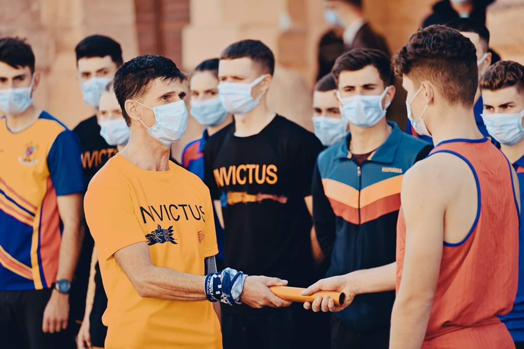 FOTO „Ștafeta Veteranilor INVICTUS”, peste 3.800 de kilometri alergați pentru un țel. Traseul galben străbate Sibiul