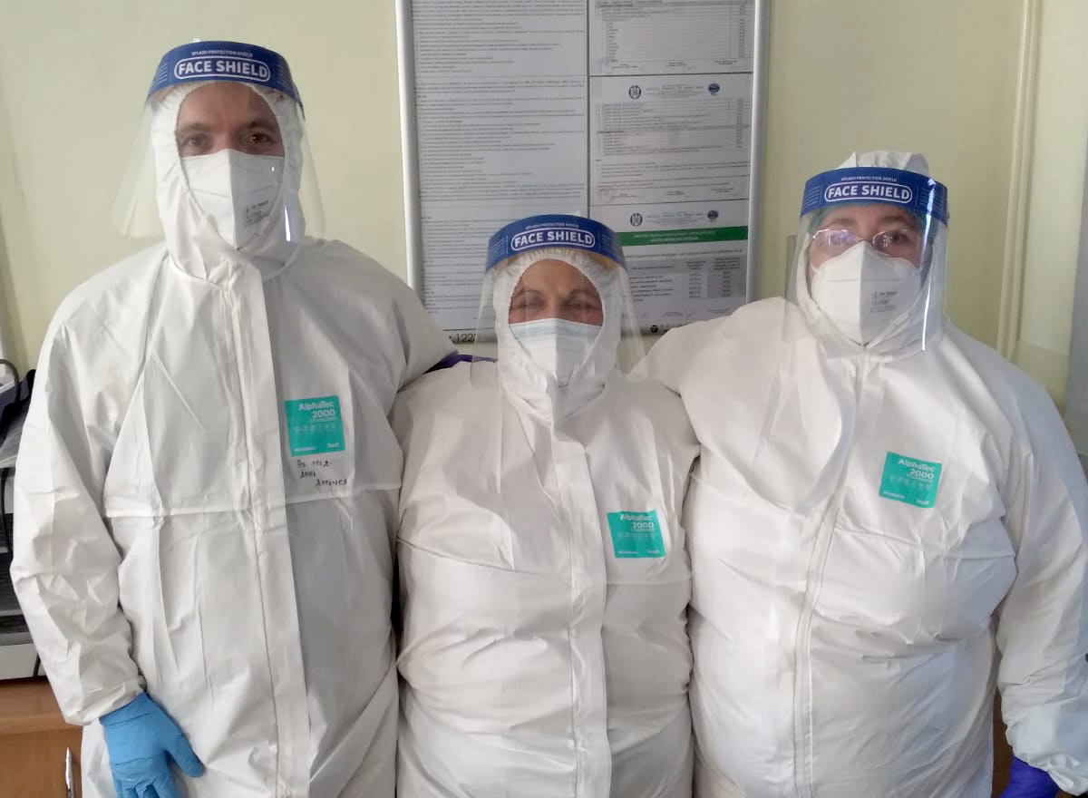 Zeci de mesaje de mulțumire pentru personalul Spitalului CF din Sibiu de la bolnavii de COVID externați: nu ați uitat să fiți umani