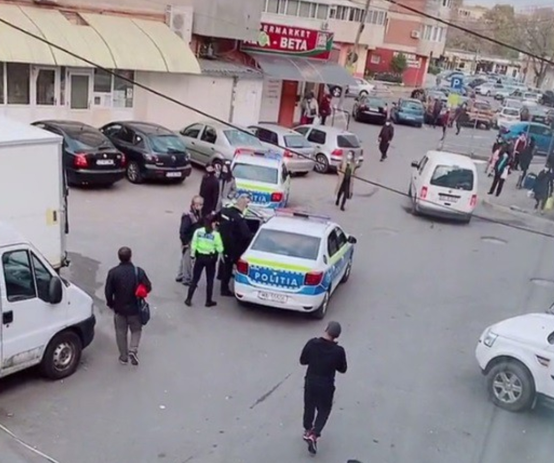 VIDEO Un bărbat din Constanța a sunat la 112 pentru că nu a fost lăsat să intre la păcănele fără certificat COVID