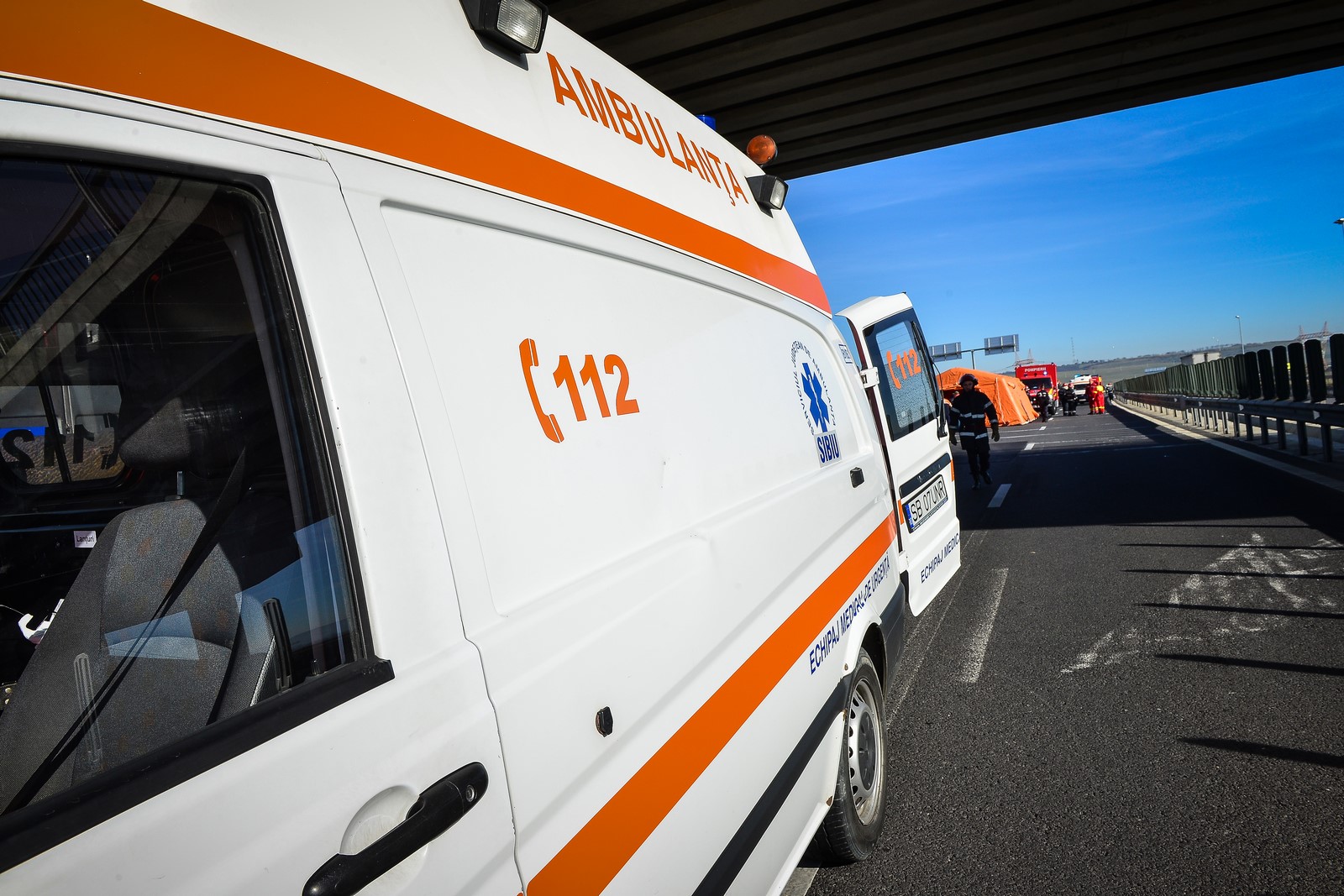 Actualizare: Trafic îngreunat pe A1 din cauza unui incendiu la un autoturism