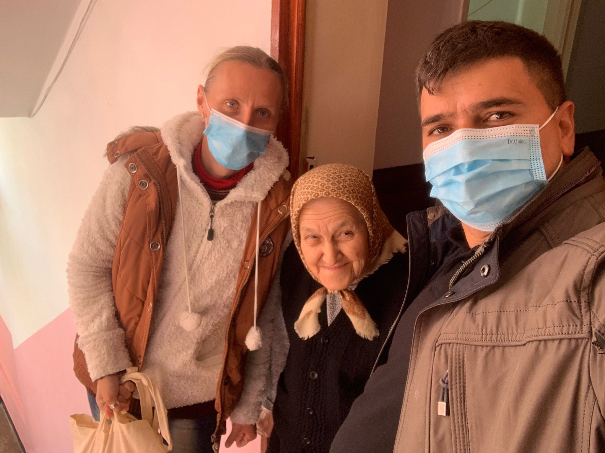 Vârstnicii din Copșa Mică, sărbătoriți de primărie