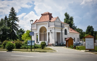 Trei sau mai mulți morți în aceeași capelă, la Cimitirul Municipal, în următoarea perioadă. „Suprafața capelei permite acest lucru”