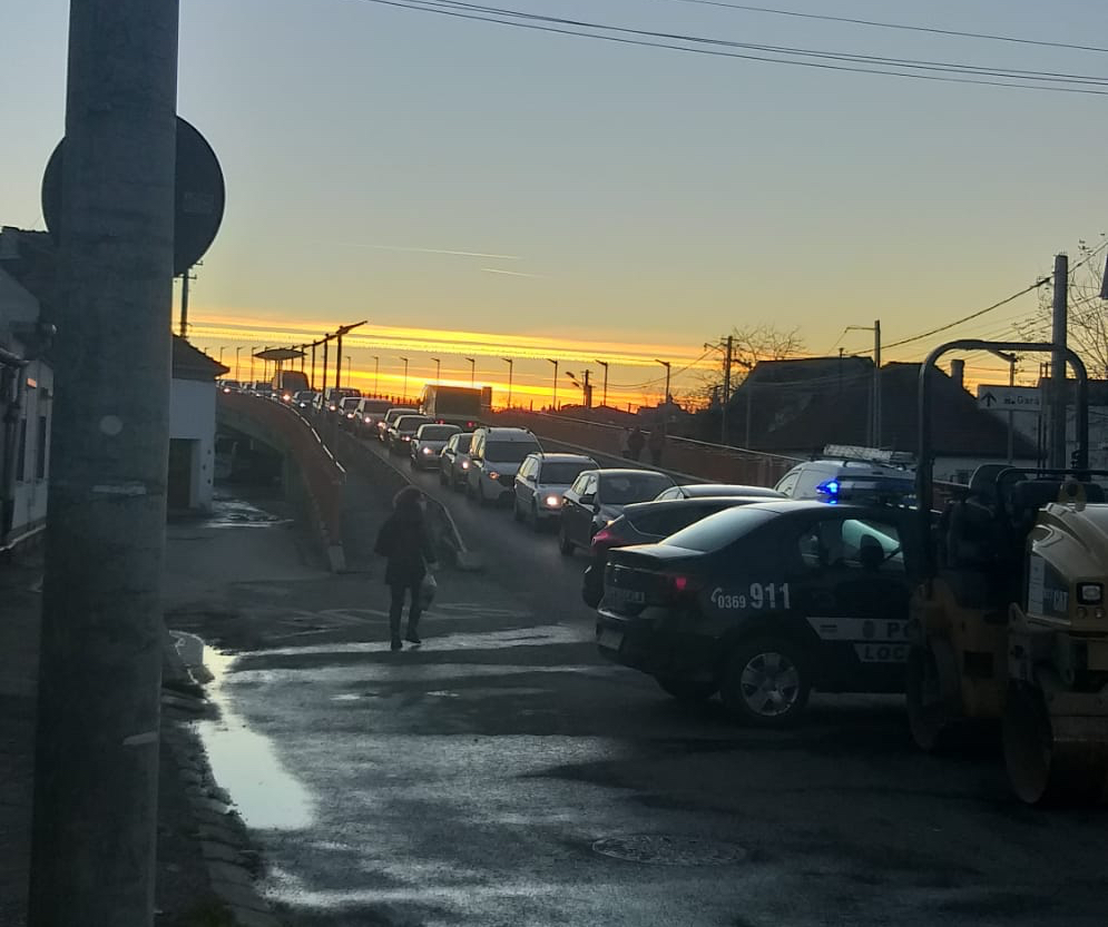 Traficul în Sibiu: Din cauza aglomerației, șoferii Tursib de pe două trasee au renunțat să mai meargă până la capăt